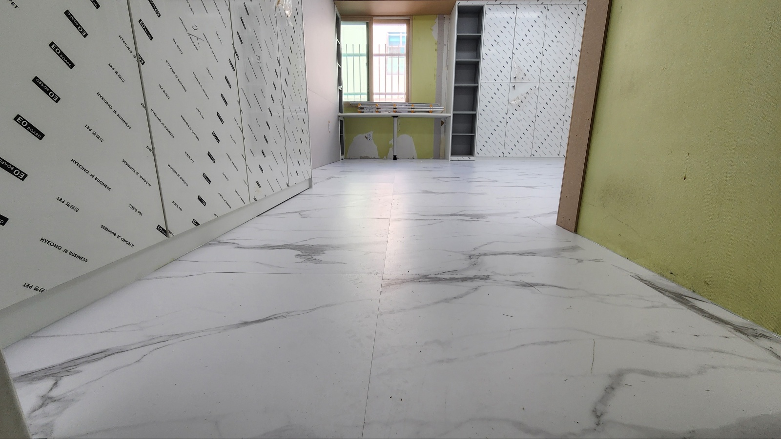 교회 타일 시공 사례